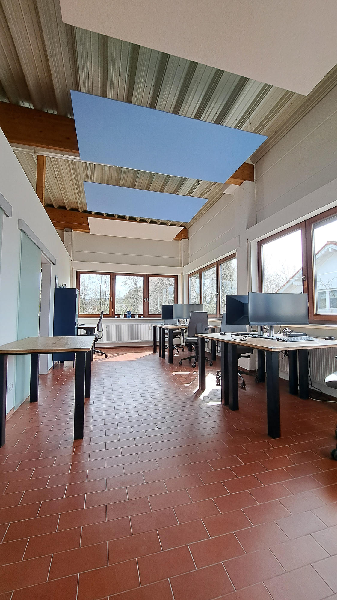 Open Office Light Blue leer Totale