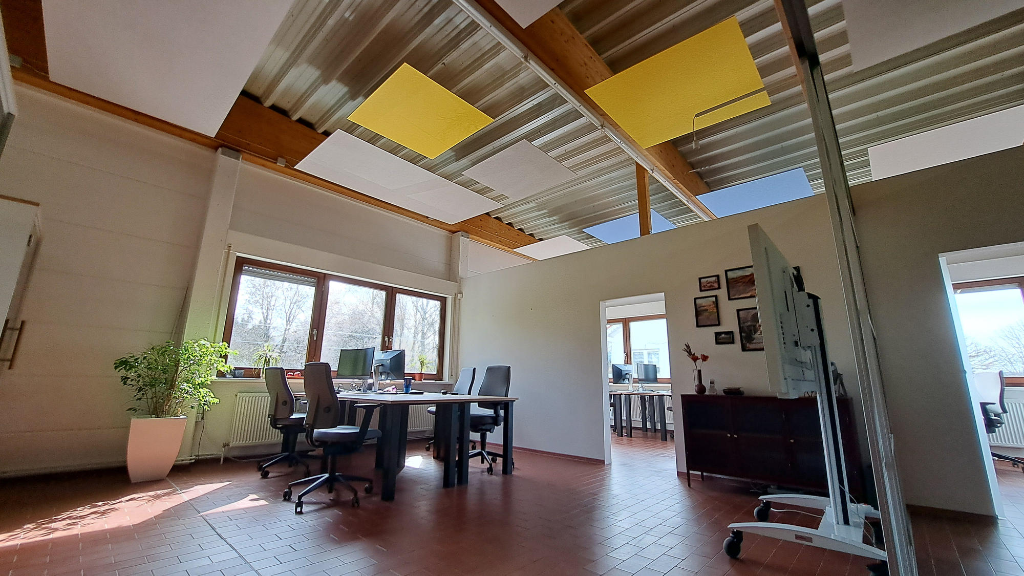 Open Office Yellow White