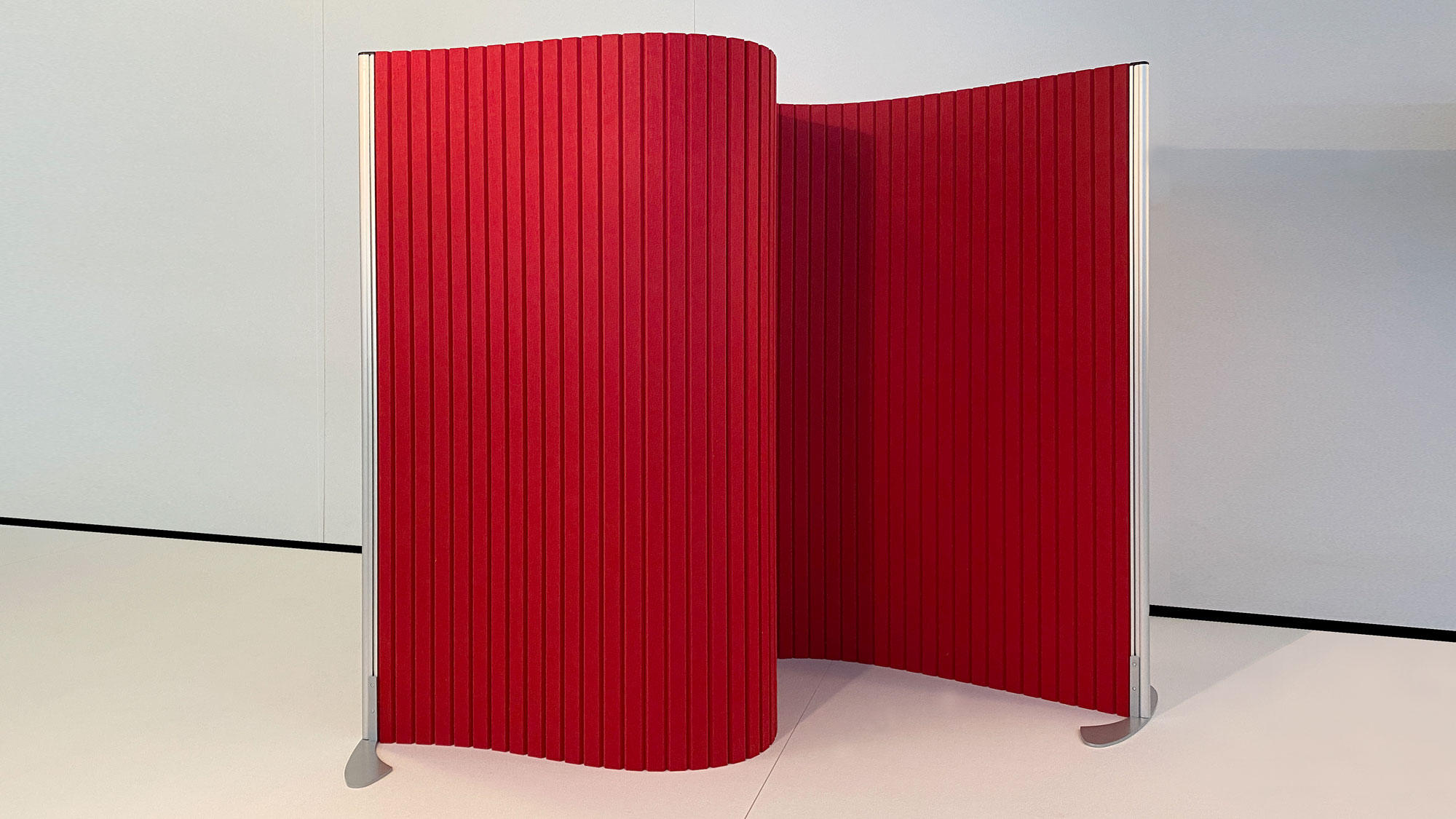 Flexible PET Akustik gebogen